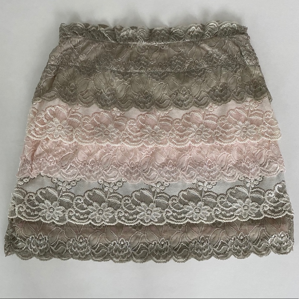 UO Urban Outfitters Lace Bodycon Mini Skirt